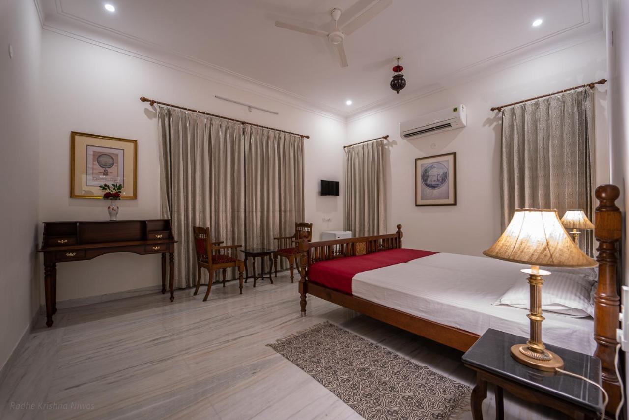 Radhe Krishna Niwas Apartment Udaipur Exterior photo